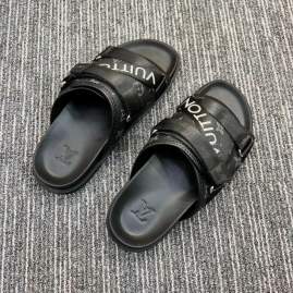 Picture of Louis Vuitton Slippers _SKULVsz38-46mnf03251408